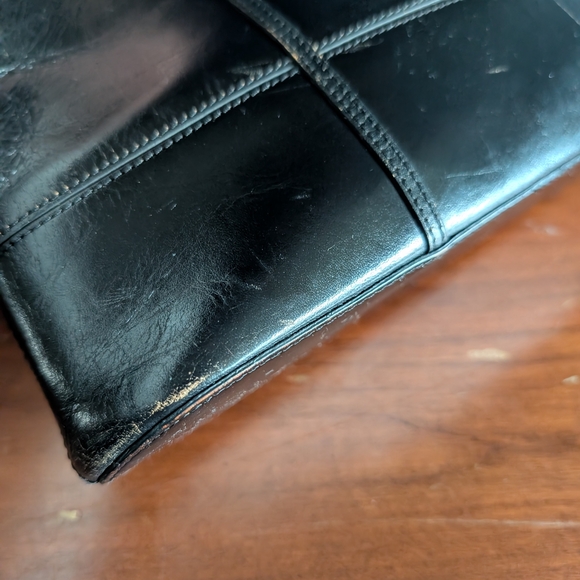 Vintage Etienne Aigner Black Leather Shoulder Purse  - Picture 10 of 14